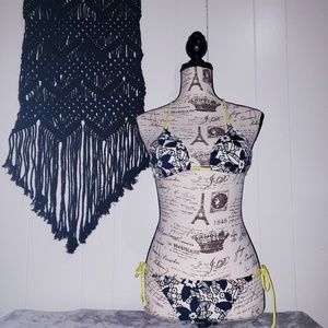 Hollister Adjustable Top Side Tie Bottoms Bikini